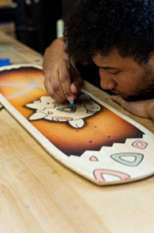Original Pokemon Center x Bear Walker Hand geschnitzt Piplup Plinfa Tiplouf Skateboard LIMITIERT